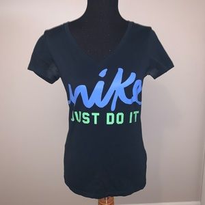 💟Nike Top💟